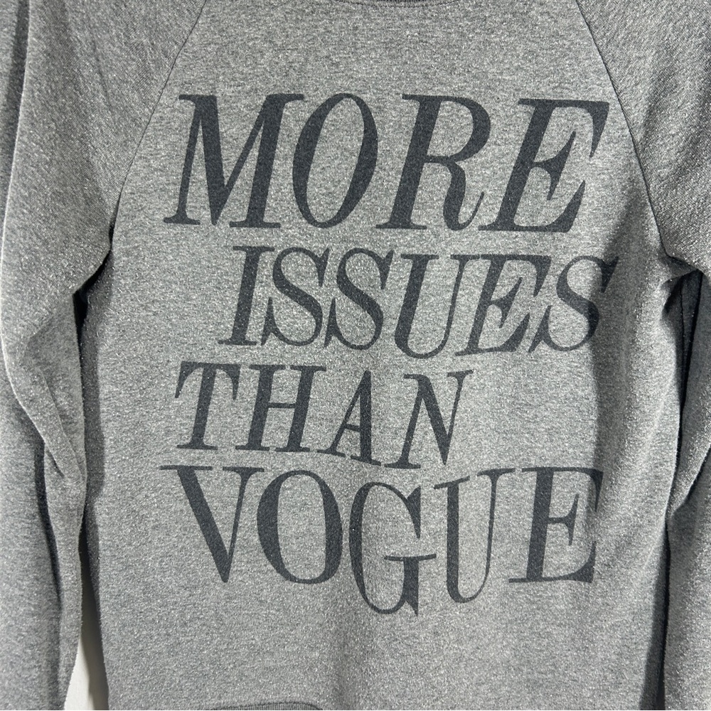 More Issues Than Vogue Graphic Long Sleeve Gray Sweatshirt Medium - Picture 3 of 6